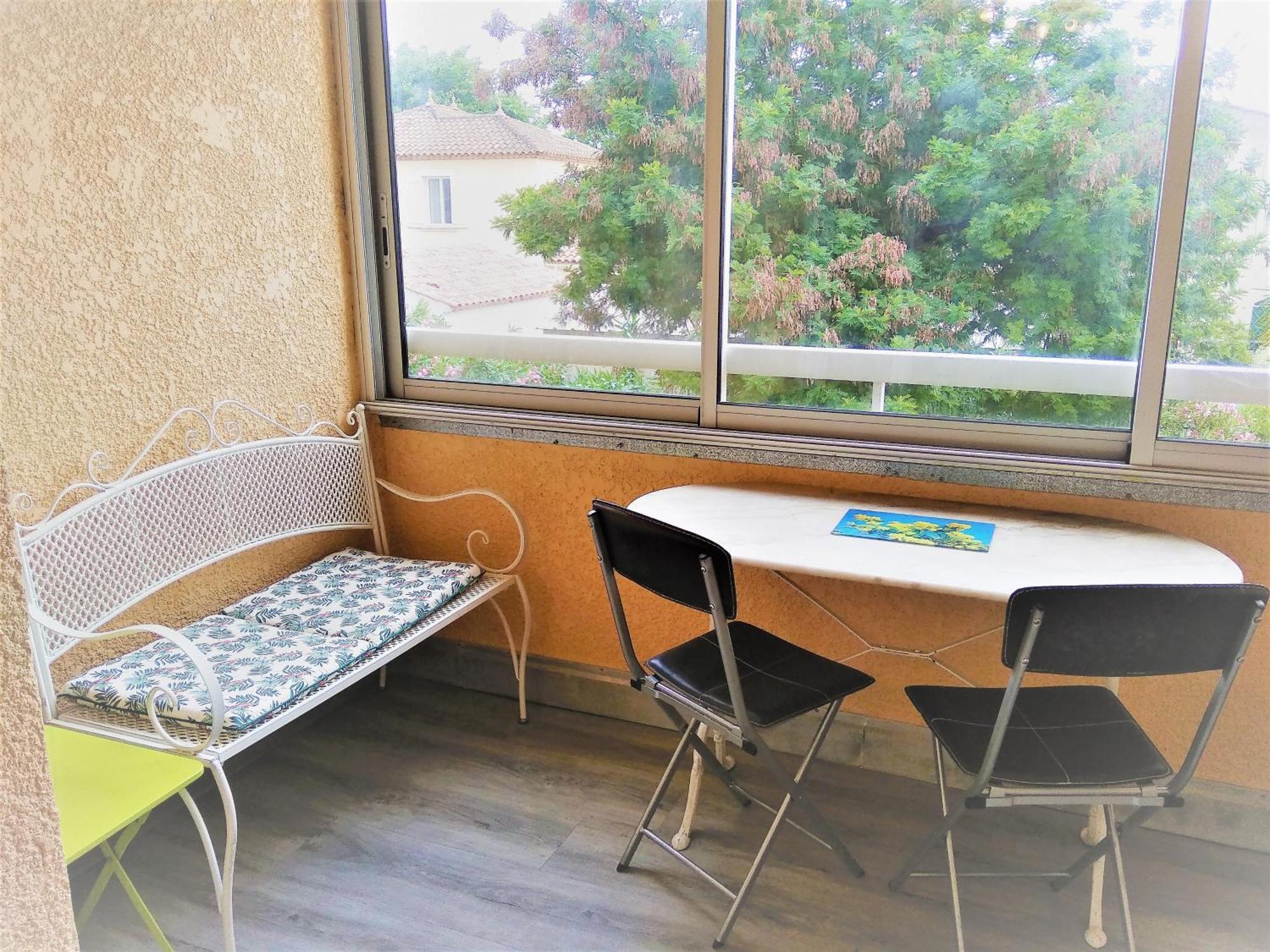 Appartement Port Frejus Avec Loggia Et Acces Plages A Pieds Dış mekan fotoğraf